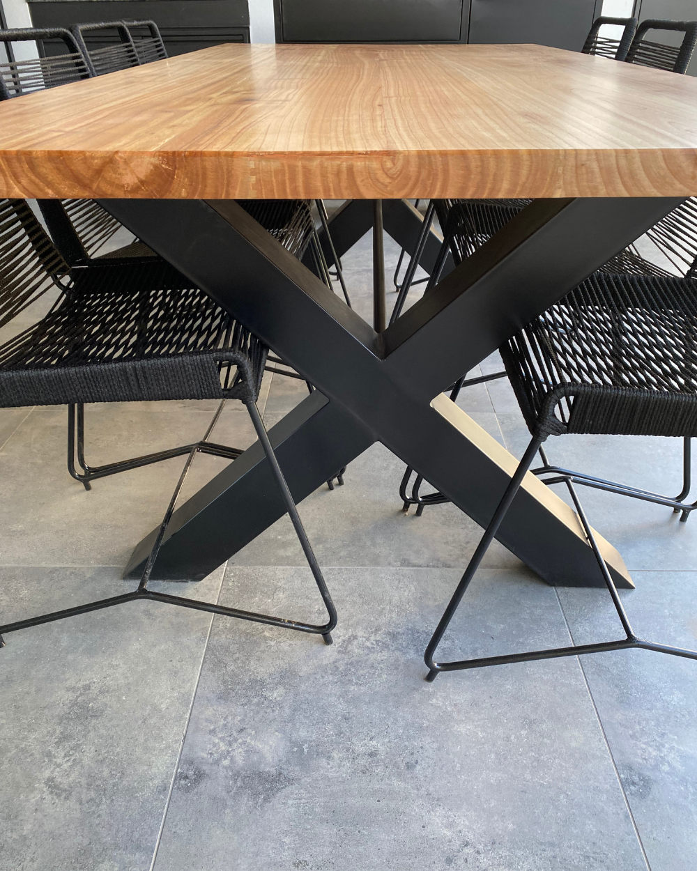 Mesa patas en X - Imagen 10