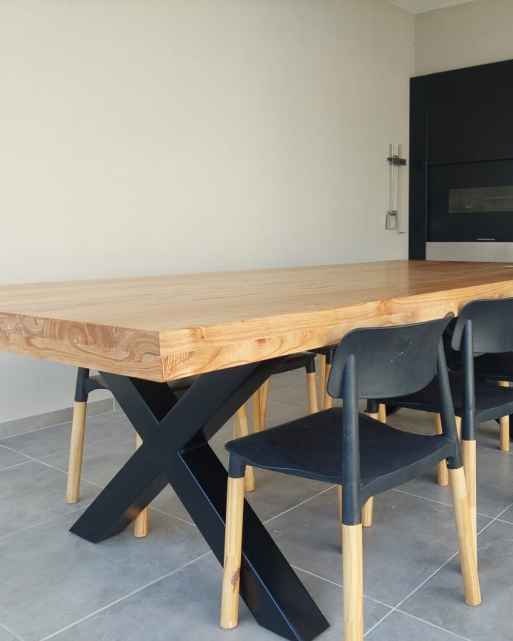 Mesa patas en X - Imagen 3
